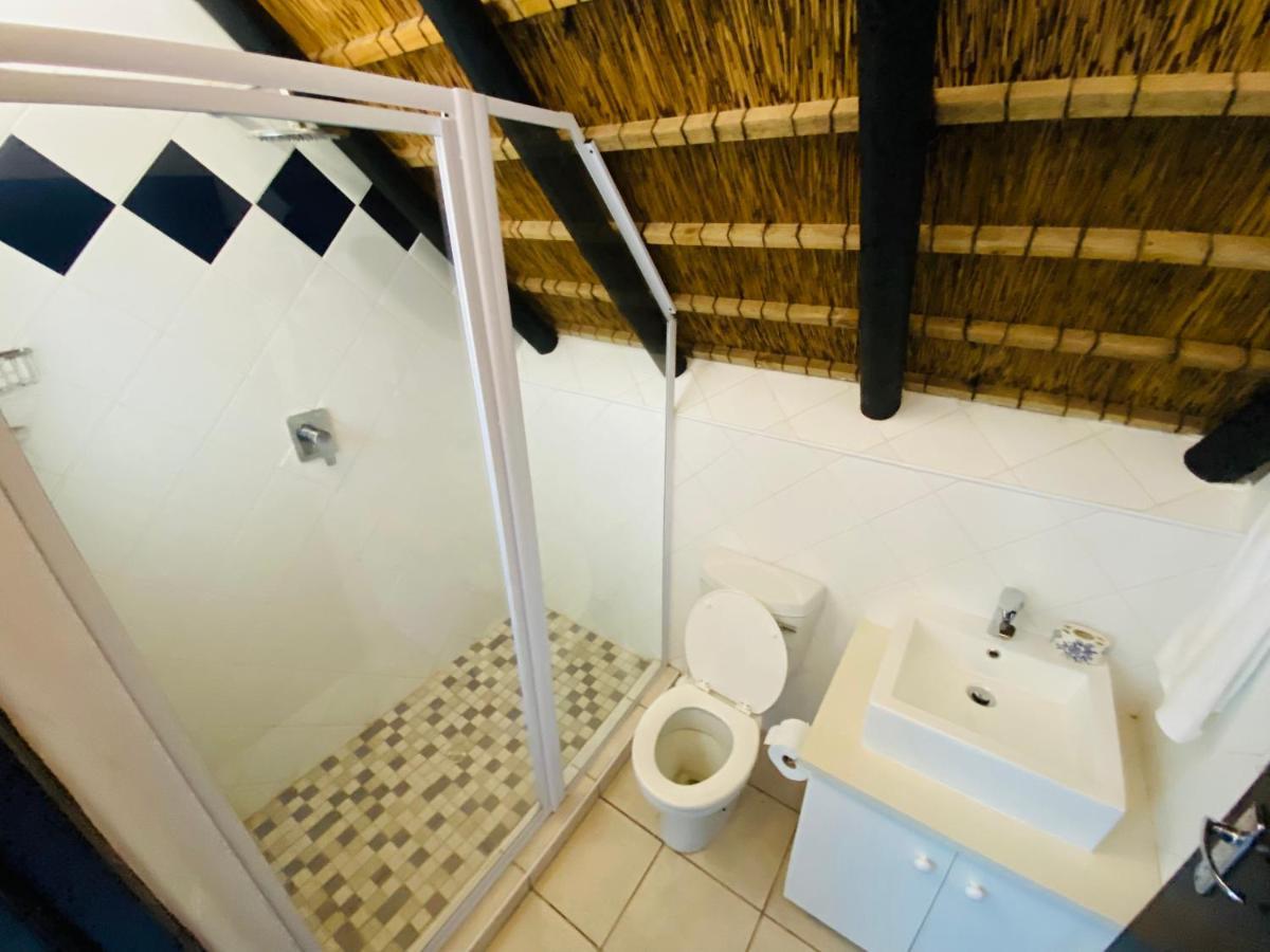 Shalom-Self Catering Apartment St. Francis Bay Exterior foto